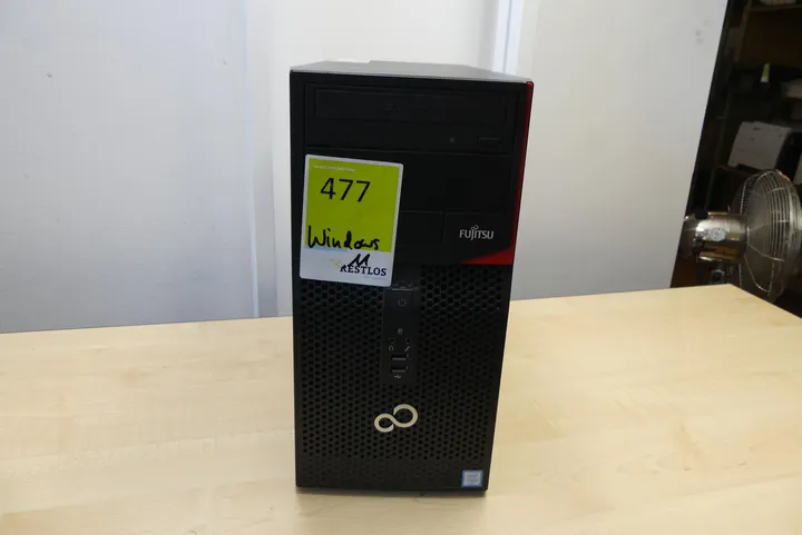 Fujitsu - Esprimo P556/E85 - i3 - Windows 11